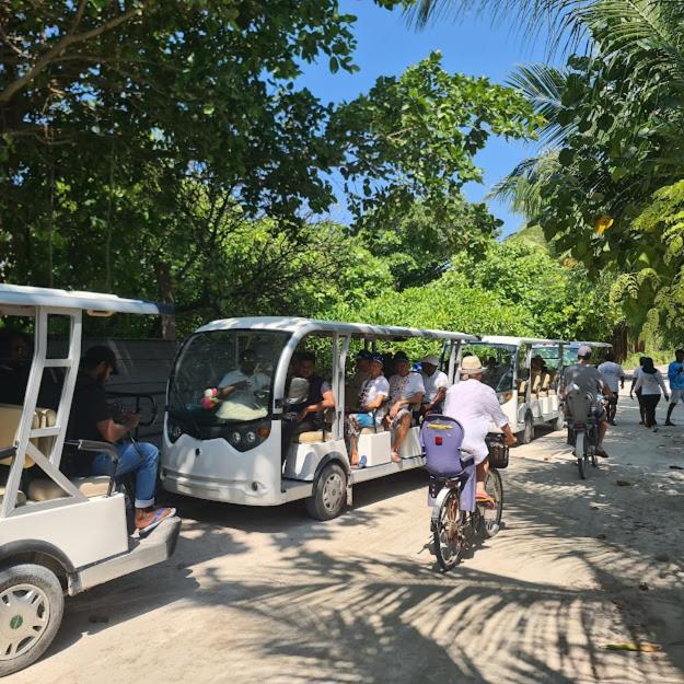 Kingsway Thoddoo Maldives Hotel Exterior foto